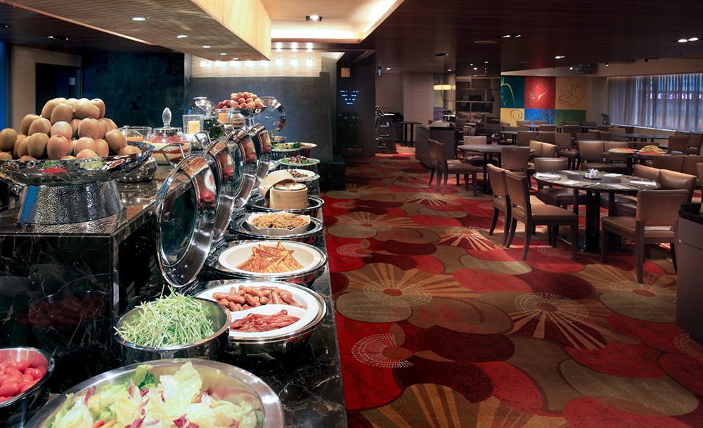 Park City Hotel Central Тайджун Екстериор снимка
